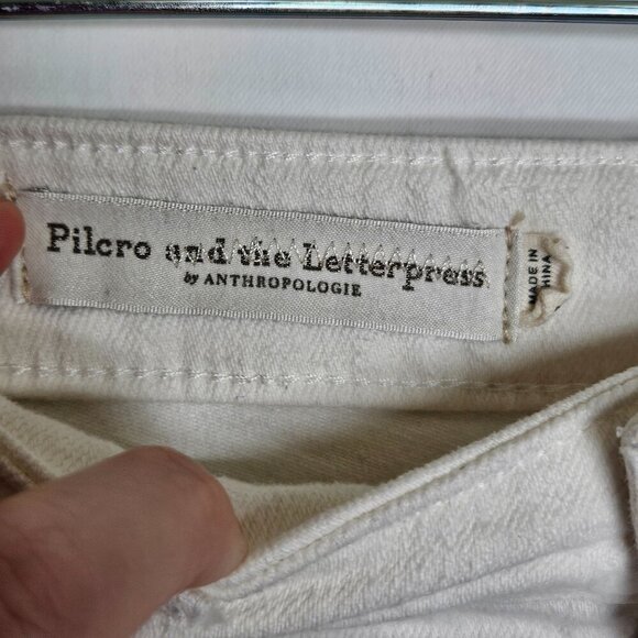 Pilcro & The Letterpress Anthropologie Womens Mid-Rise Slim White Denim Short 27 - Picture 3 of 7